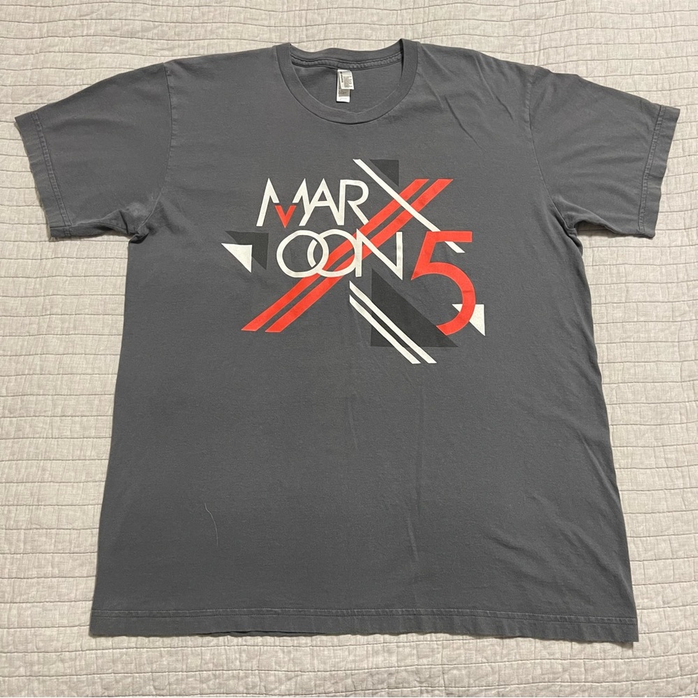 Maroon 5 2013 Concert Tour Band Graphic T-shirt American App Large Adam Lavine